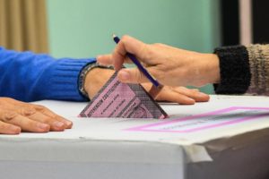 Un momento delle operazioni di voto per il Referendum Costituzionale, 4 dicembre 2016 ANSA/ALESSANDRO DI MEO